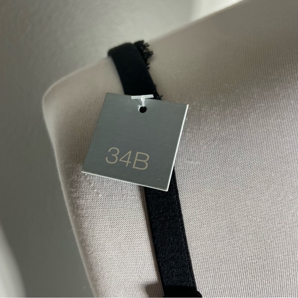 Gap Body Demi Underwire Black Bra New Size 34B - Picture 8 of 12